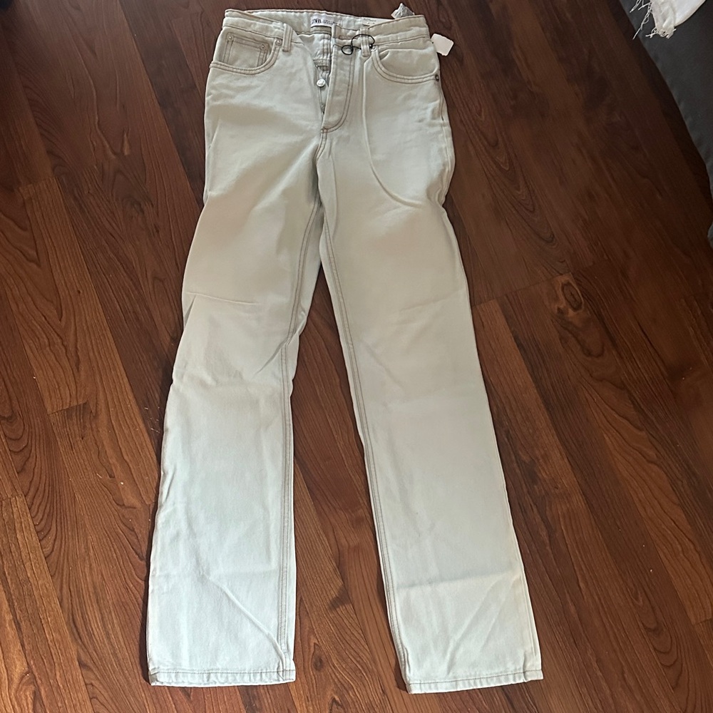 Zara Women’s High-Rise Full Length Straight Acid-Wash Jeans
